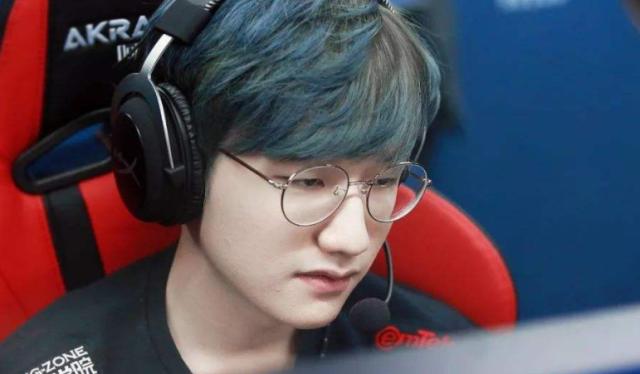 战术方面的 战术方面的